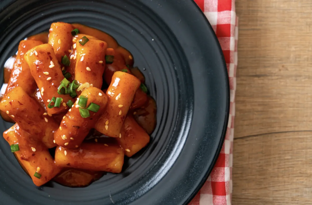 orientalne menu z przeróżnymi dodatkami