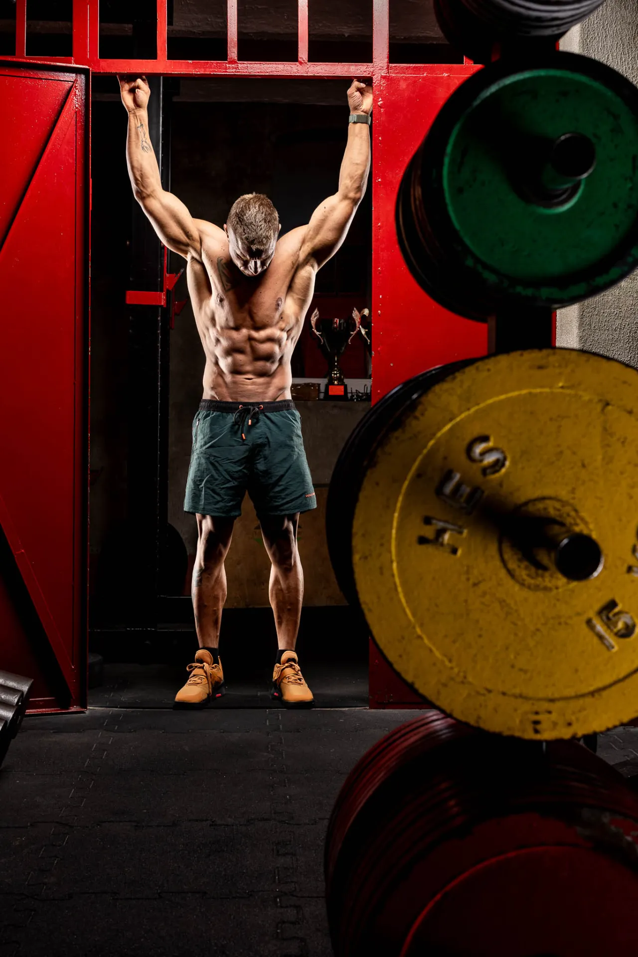 zdjęcia fitness Wrocław - sesja sportowa na siłowni