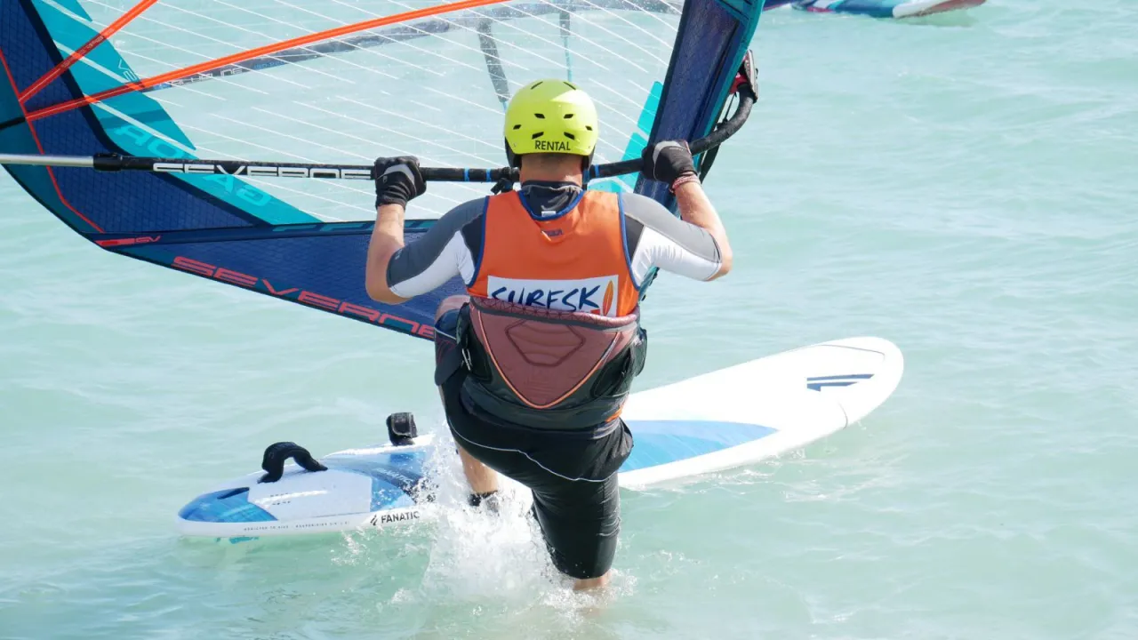 warunki wiatrowe kitesurfing windsurfing