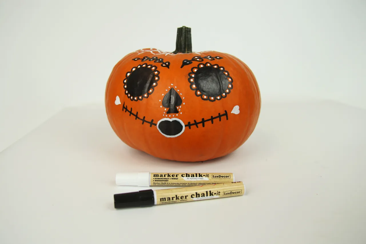 malowane dynie na halloween inspiracje