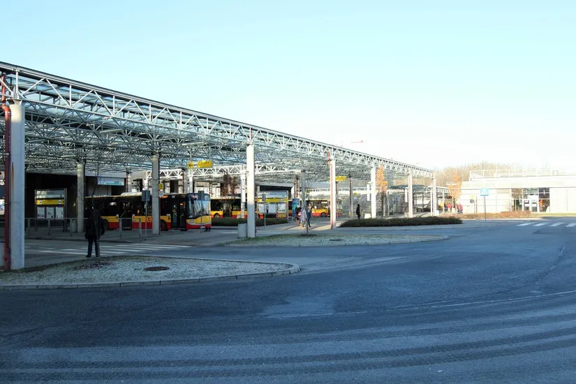 Przystanek autobusowy Metro Młociny