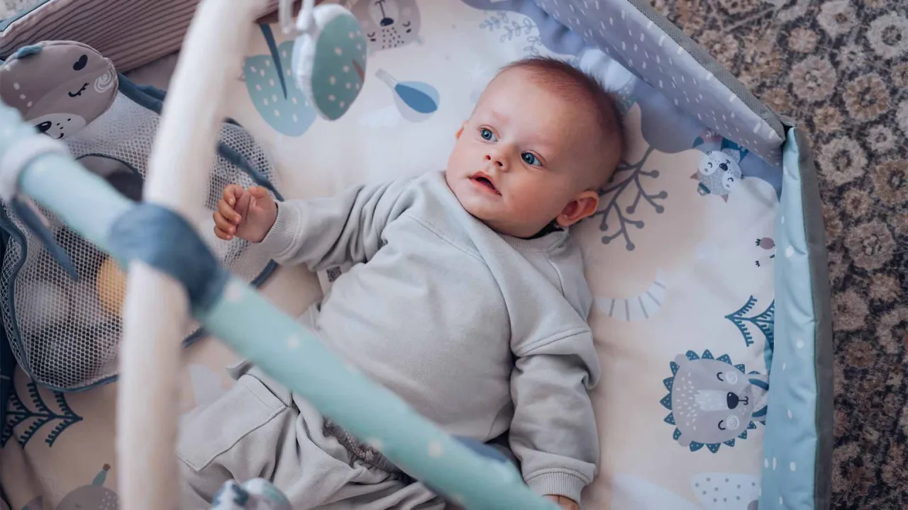 rodzaje mat edukacyjnych dla niemowląt