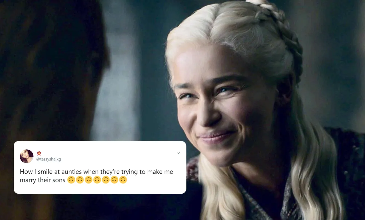 mem daenerys niezręczny uśmiech