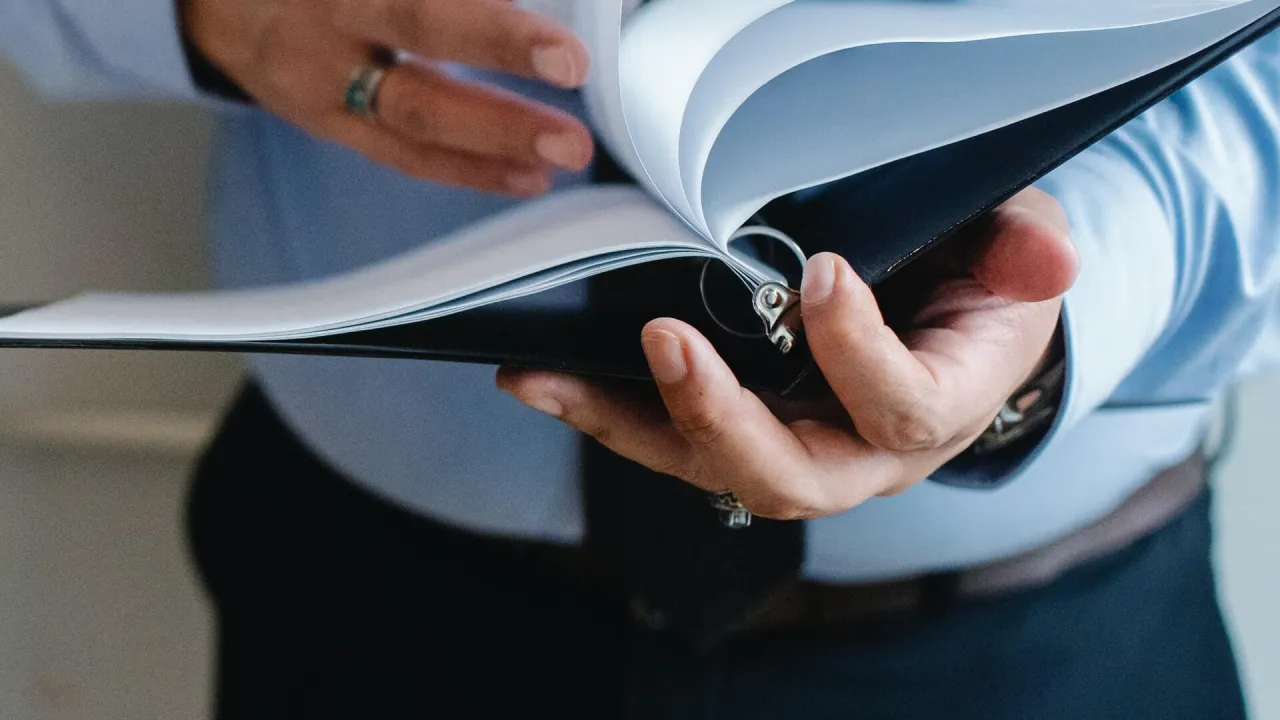 dokumenty weryfikacja biura nieruchomości