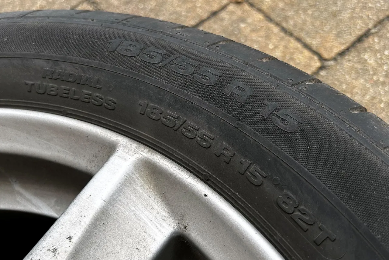 homologacja opon E20