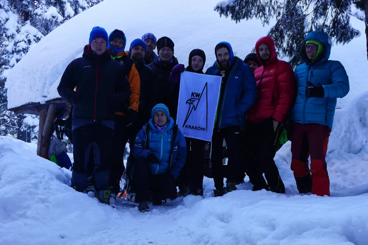 ubi&oacute;r na cebulkę g&oacute;ry zima schemat