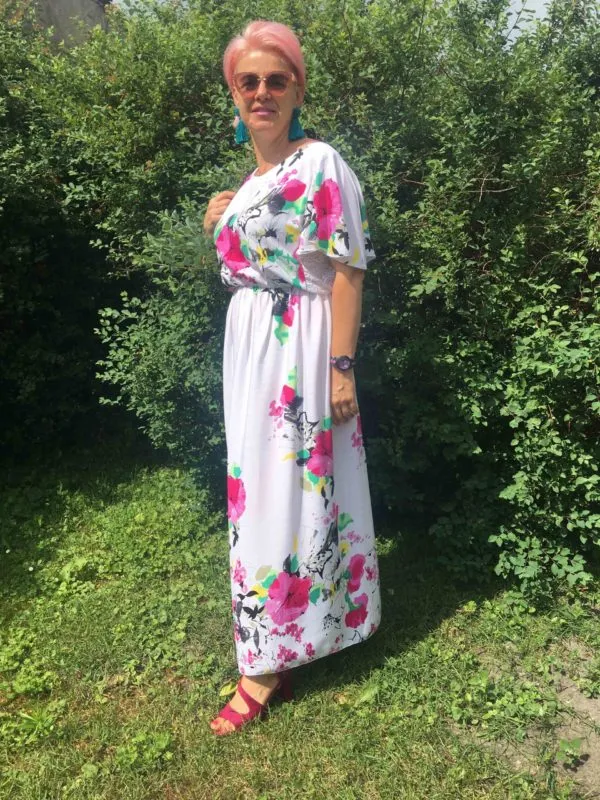 Zdjęcie Jak uszyć długą suknię wieczorową bez zbędnych błędów i stresu