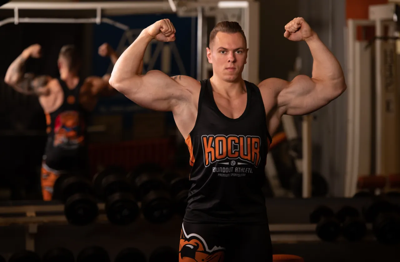 Trening siłowy przed cardio cel masa mięśniowa