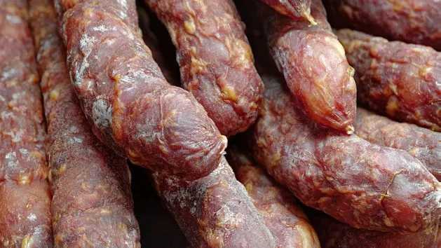 oznaki zepsucia kiełbasy