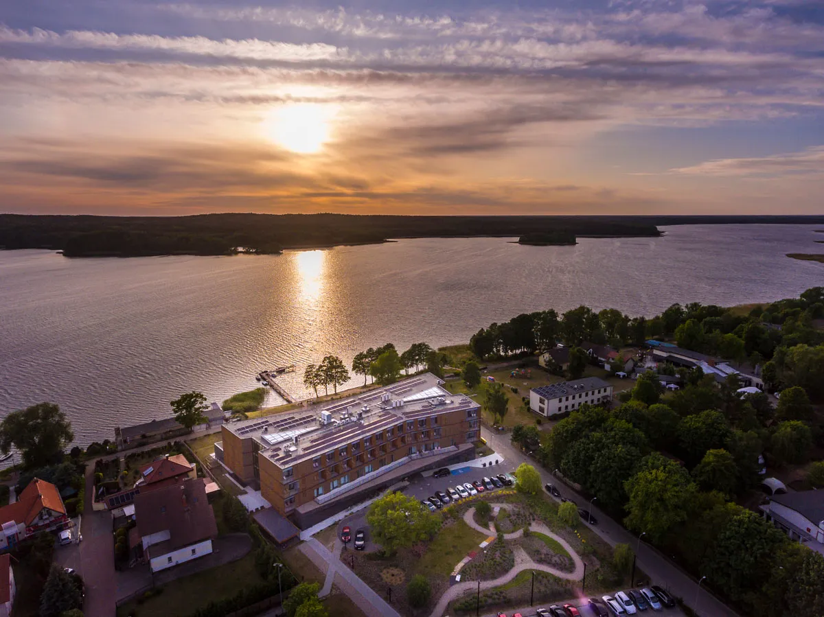 luksusowe spa nad jeziorem