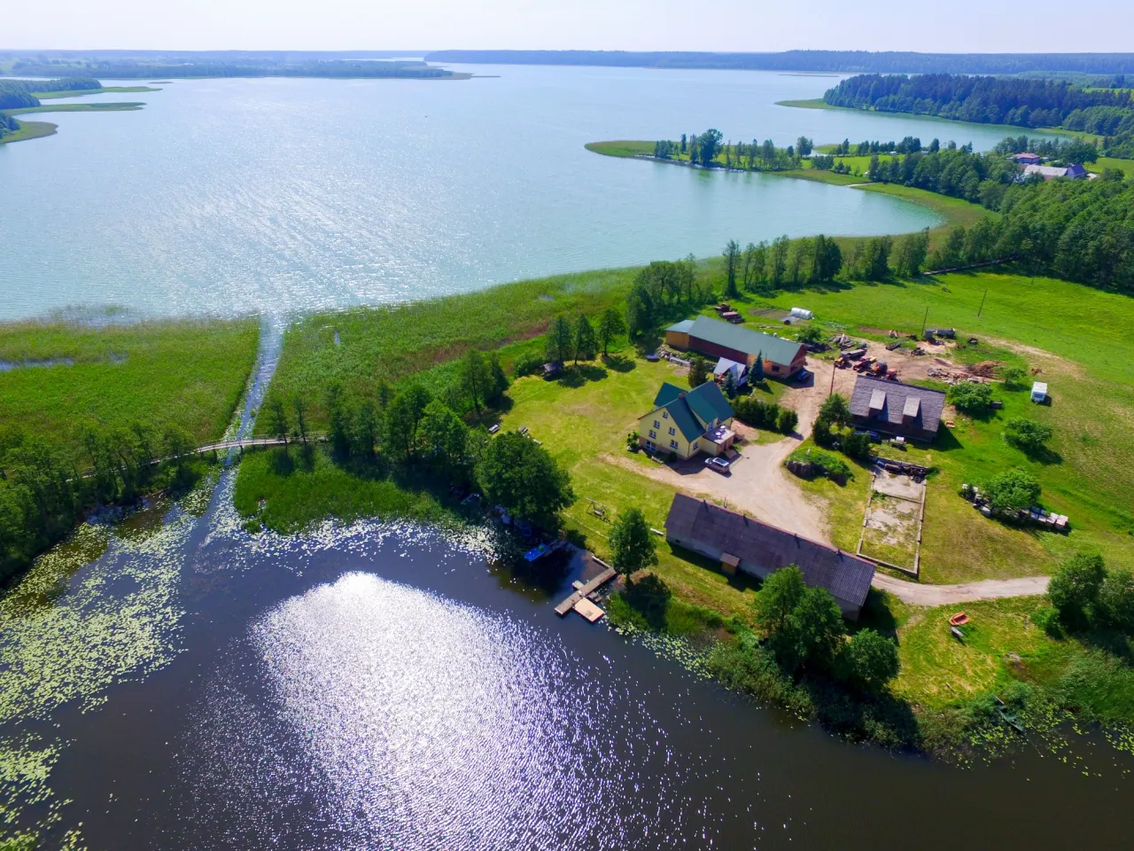 Agroturystyka nad jeziorem w Polsce