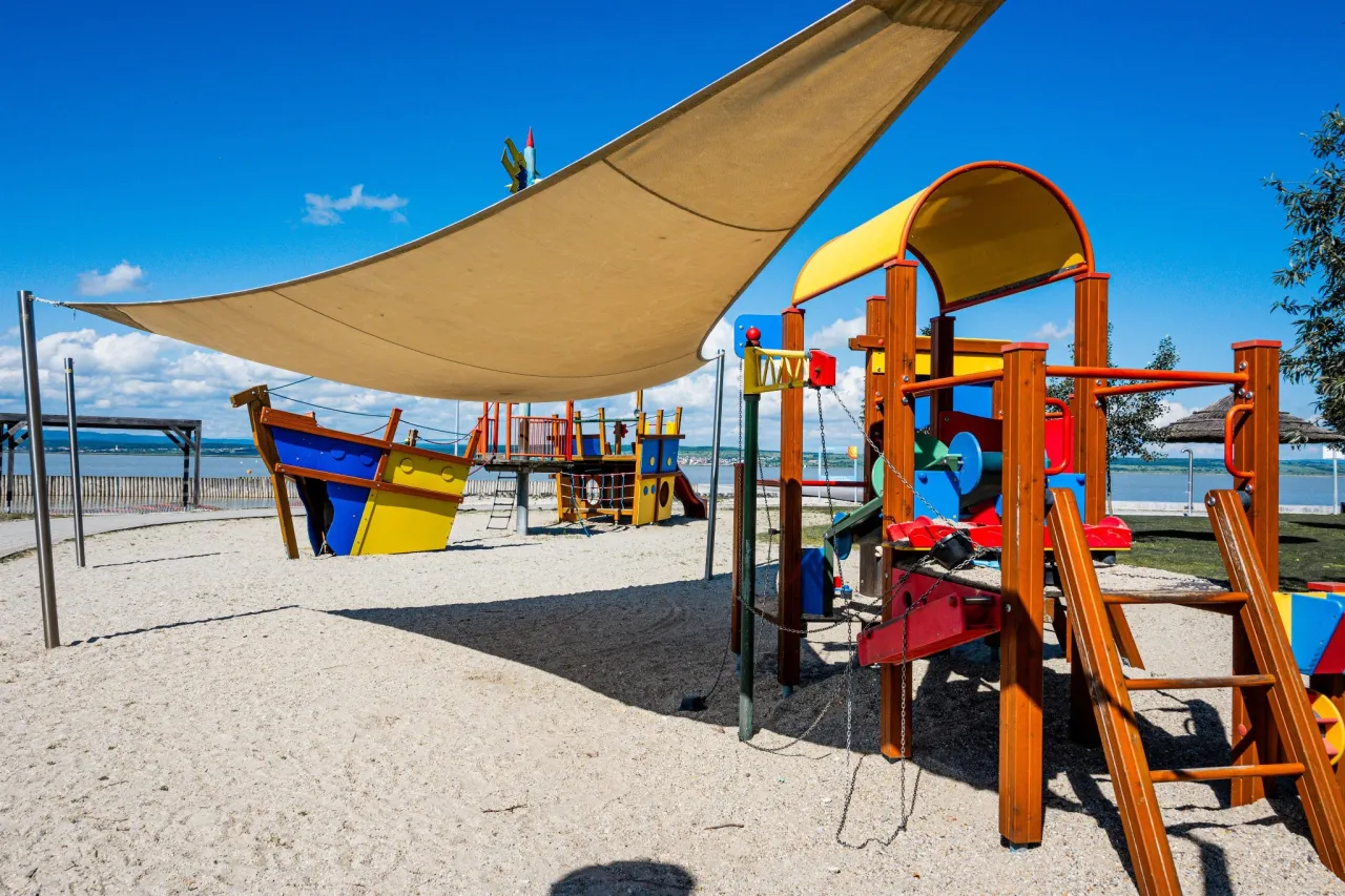 Seebad Edderitz Rutsche Spielplatz