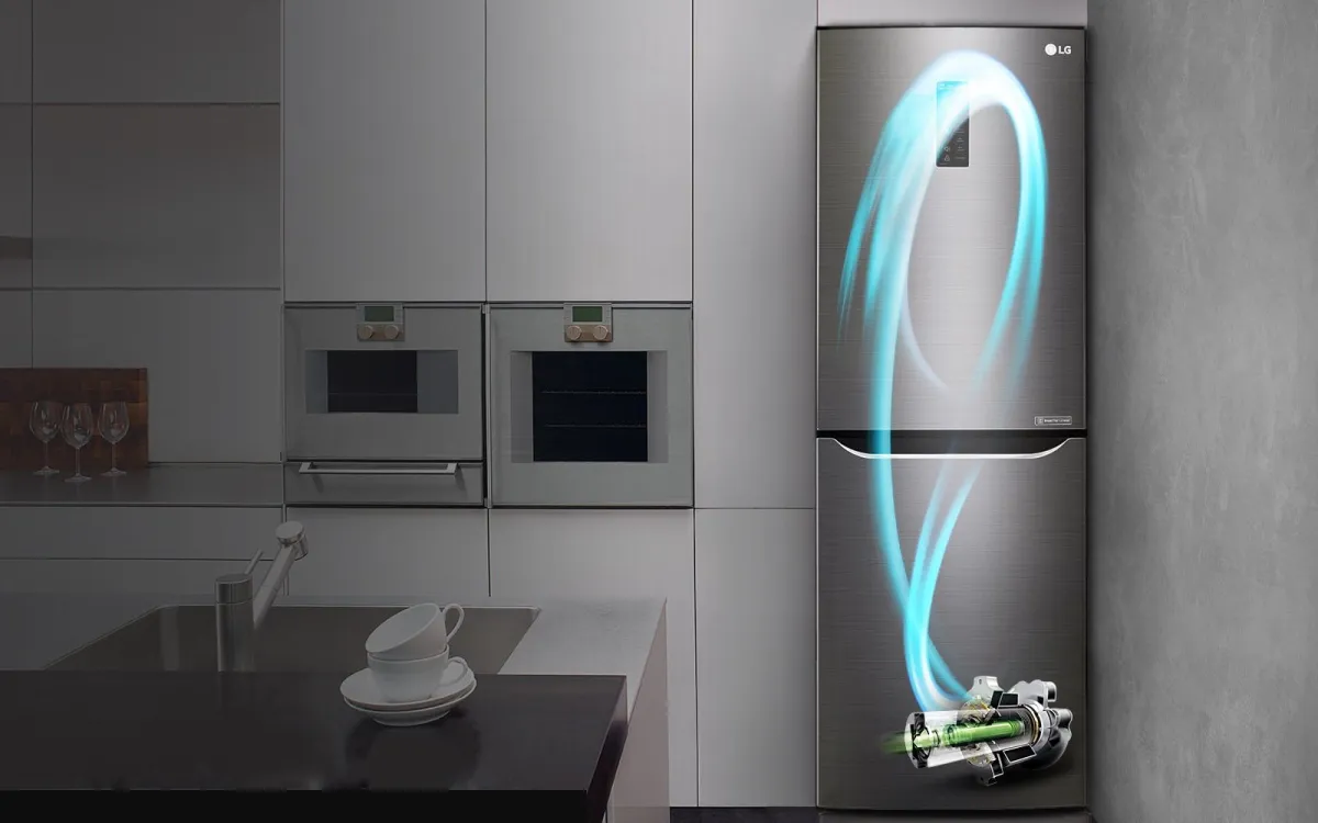 Wnętrze lodówki z kompresorem inwerterowym