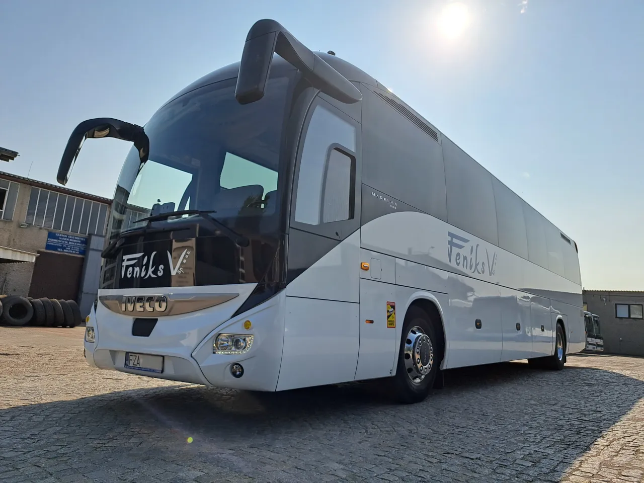 Busy FENIKS V KAPRYS-BUS Legnica Lubin