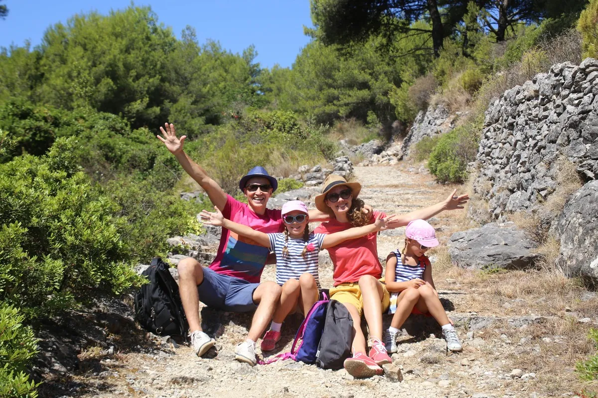 Rodzina w górach z dzieckiem Polska