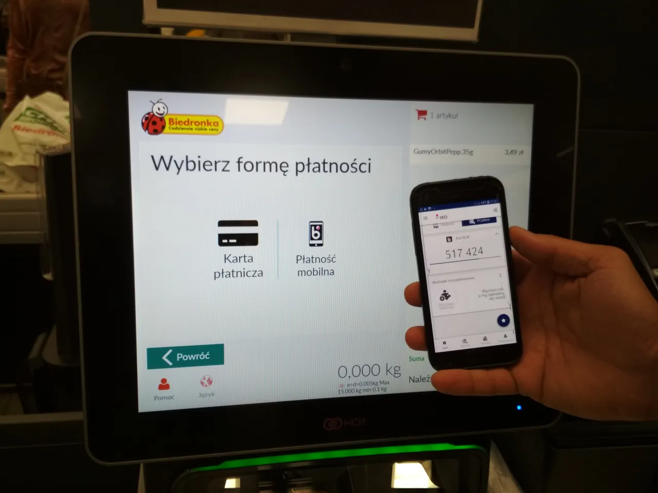 Kasy samoobsługowe Biedronka aplikacja Moja Biedronka