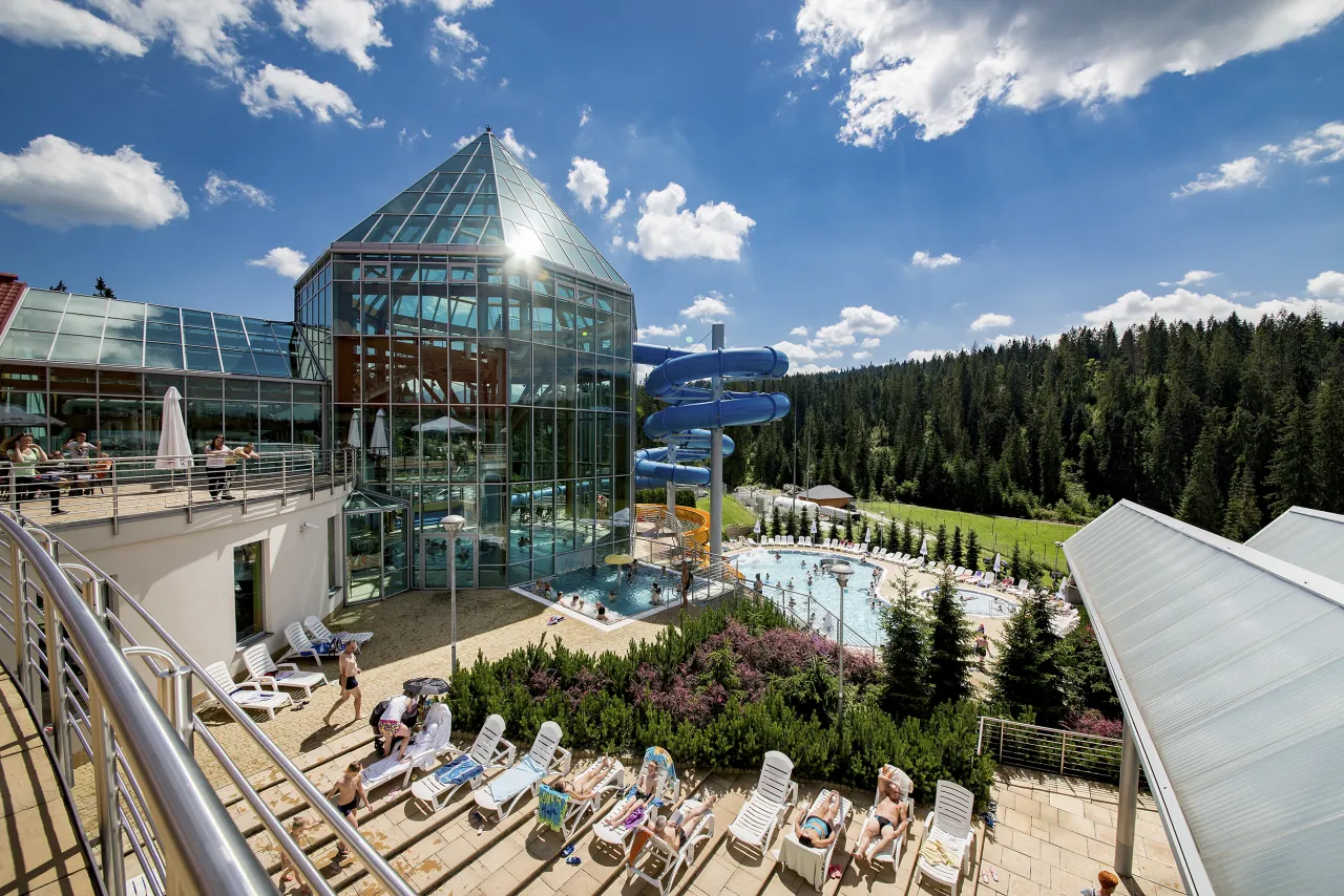 Termy BUKOVINA baseny zewnętrzne