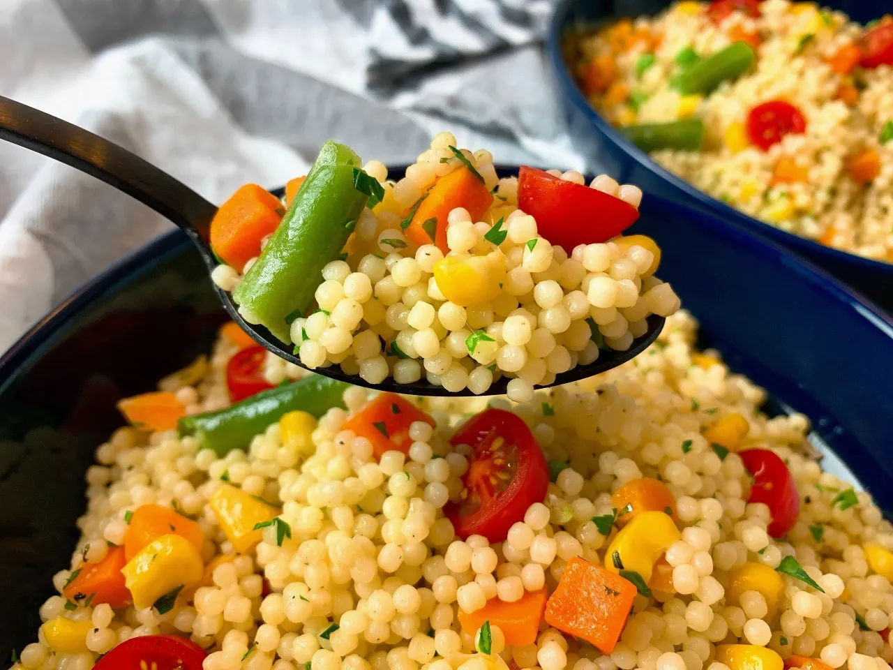 dania z makaronem kuleczki sałatka z fregolą zupa z acini di pepe