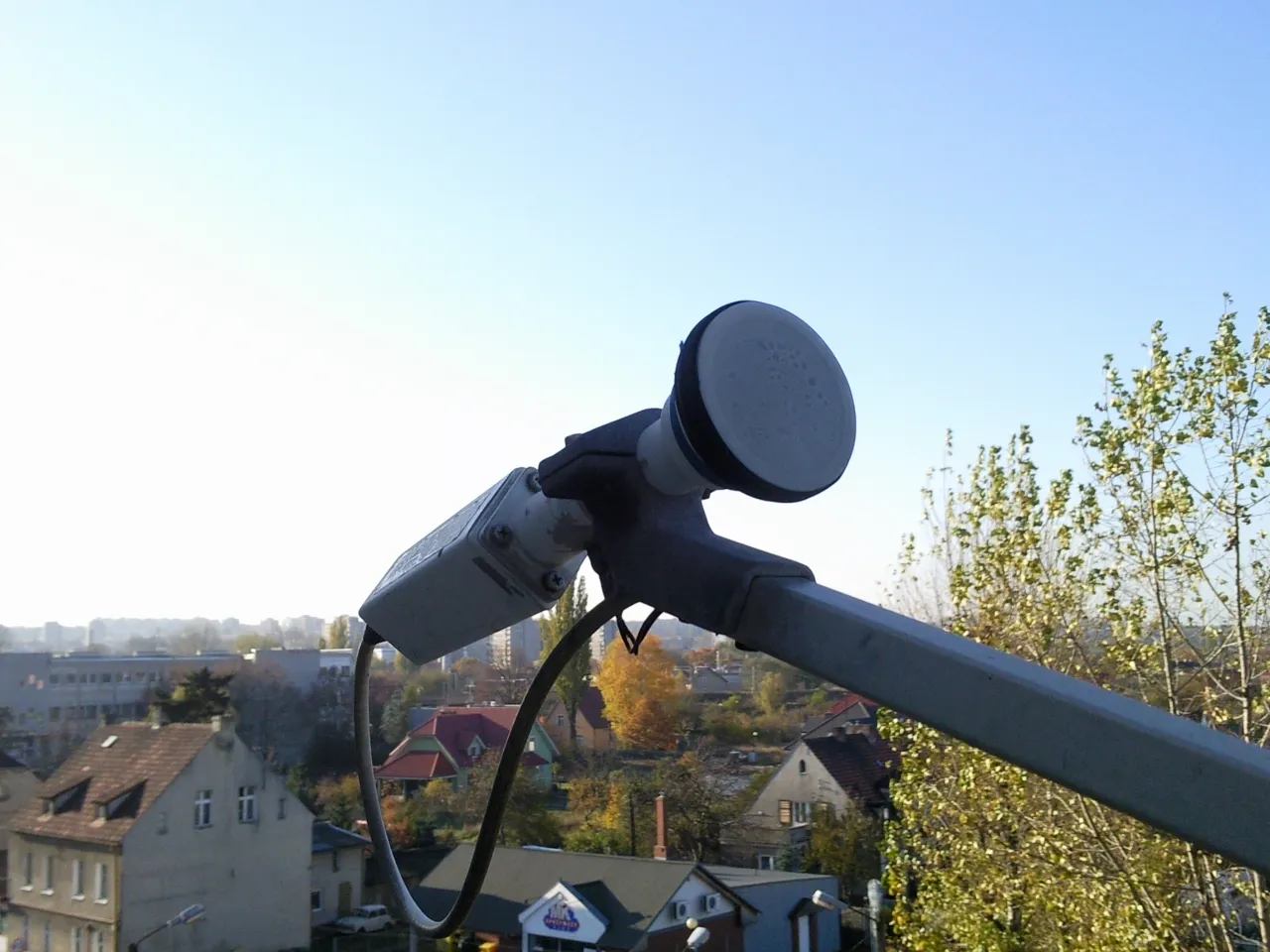 Wymiana konwertera satelitarnego