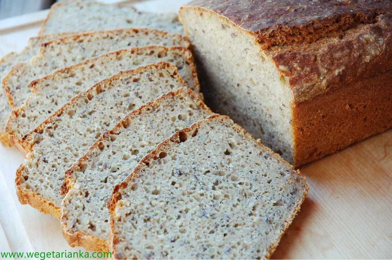 Zdjęcie Chleb z mąki quinoa: jak upiec zdrowy i smaczny bezglutenowy wypiek