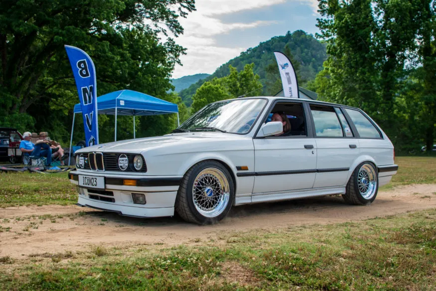 BMW E30 Touring modified german style