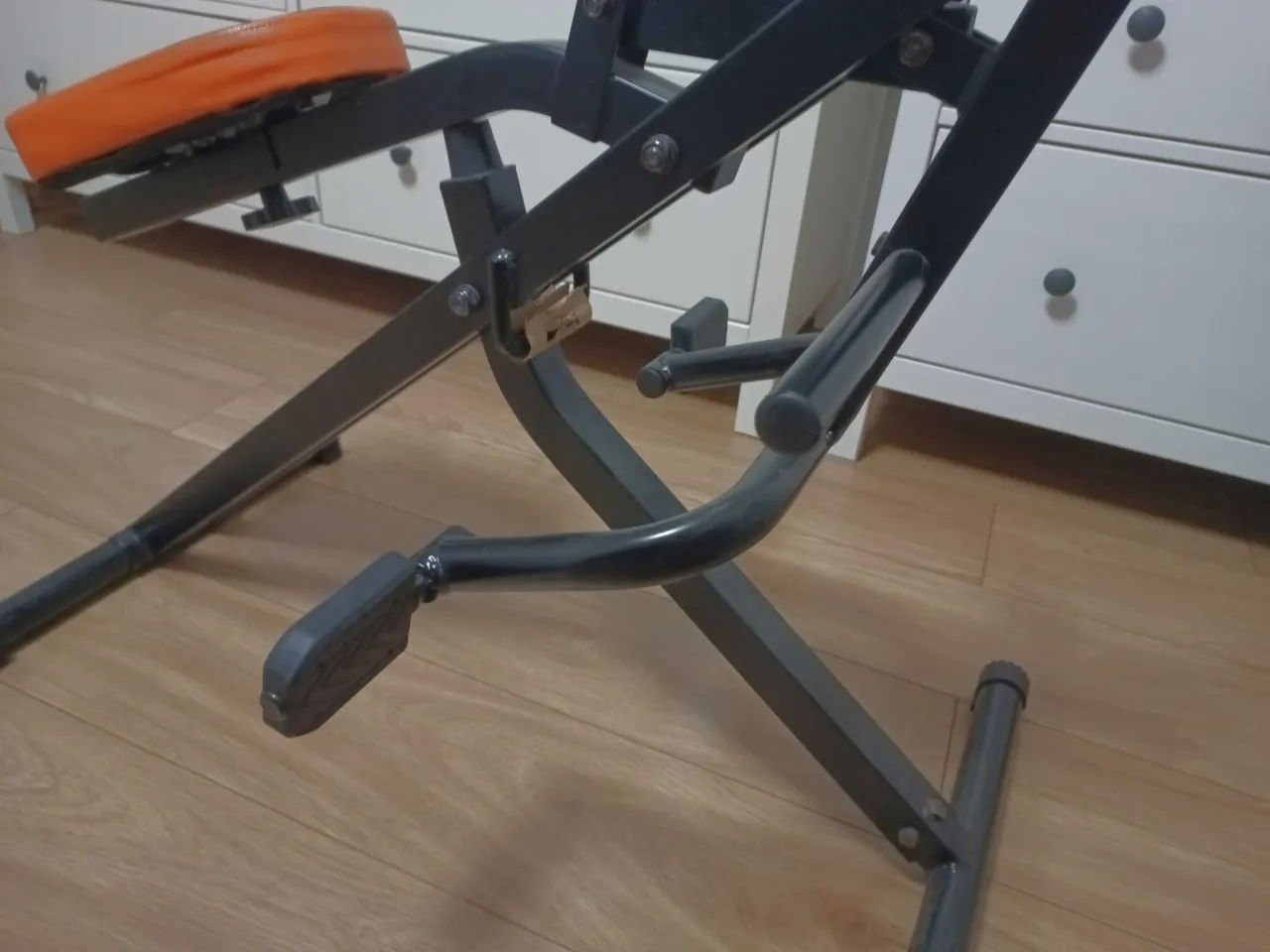 Total Crunch prawidłowa technika ćwiczeń