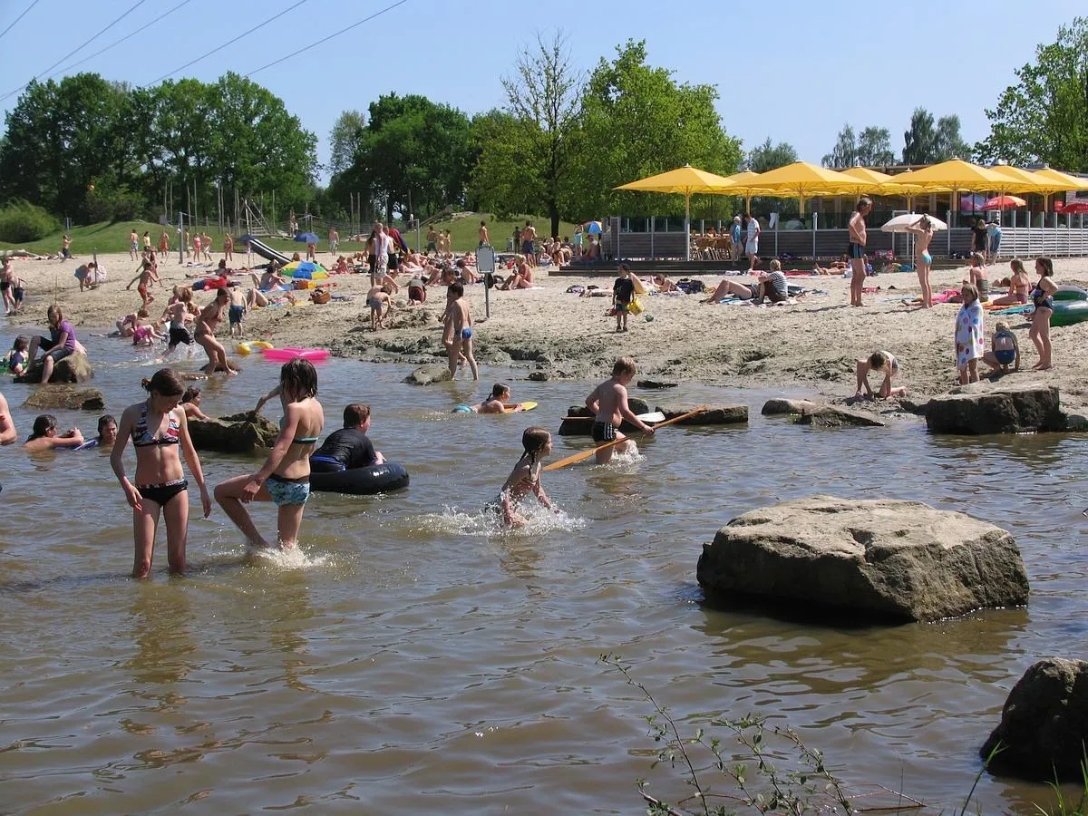 Campingpark Haddorfer Seen Badesee Wassersport