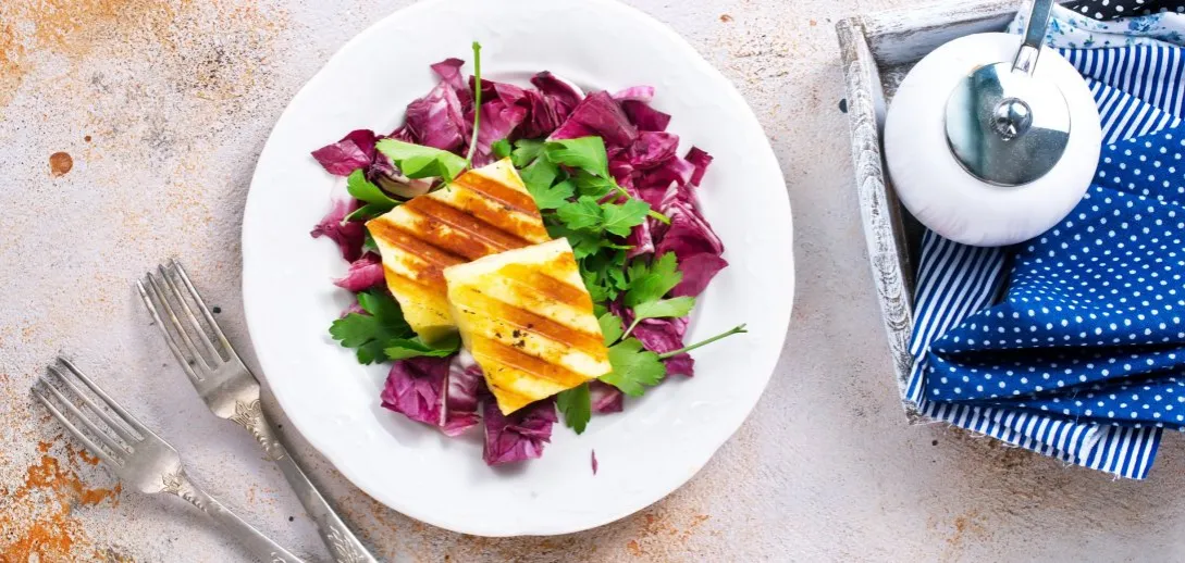 r&oacute;żne rodzaje sera do smażenia