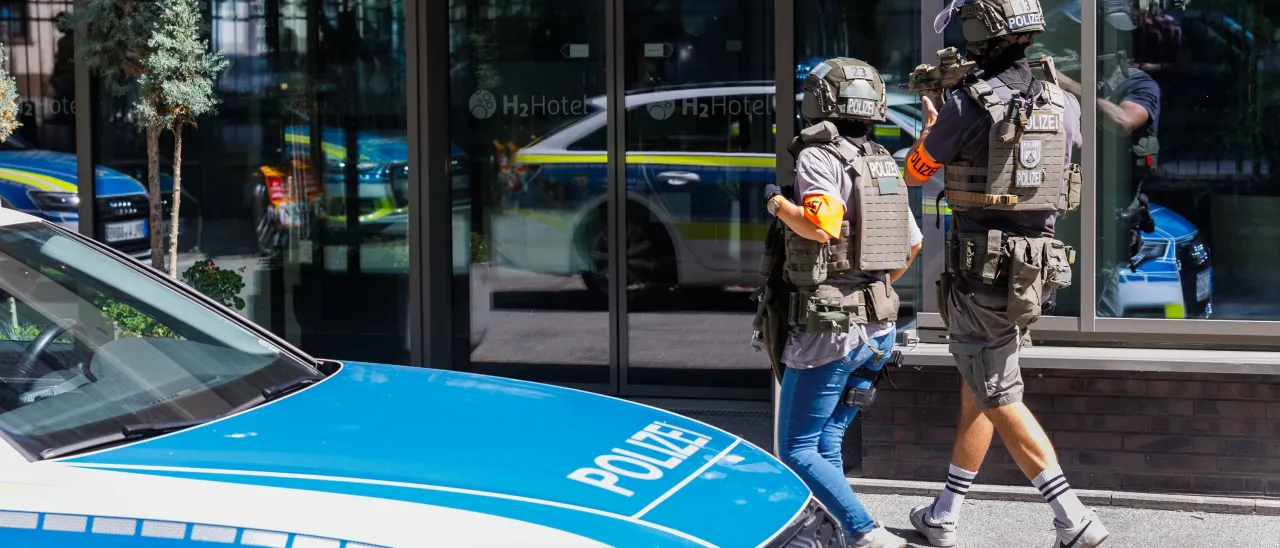 Polizeieinsatz Hotel Mainz Zollhafen
