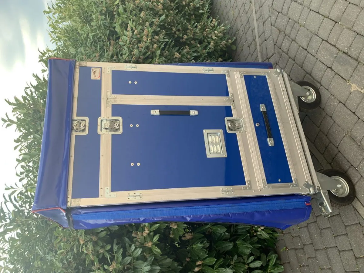 używana paka jeździecka w dobrym stanie