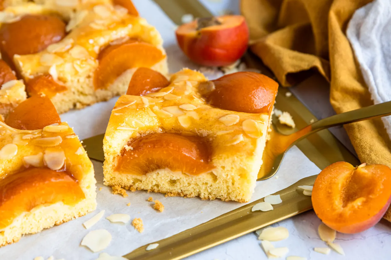 aprikosen kuchen blech oder aprikosen tartelettes