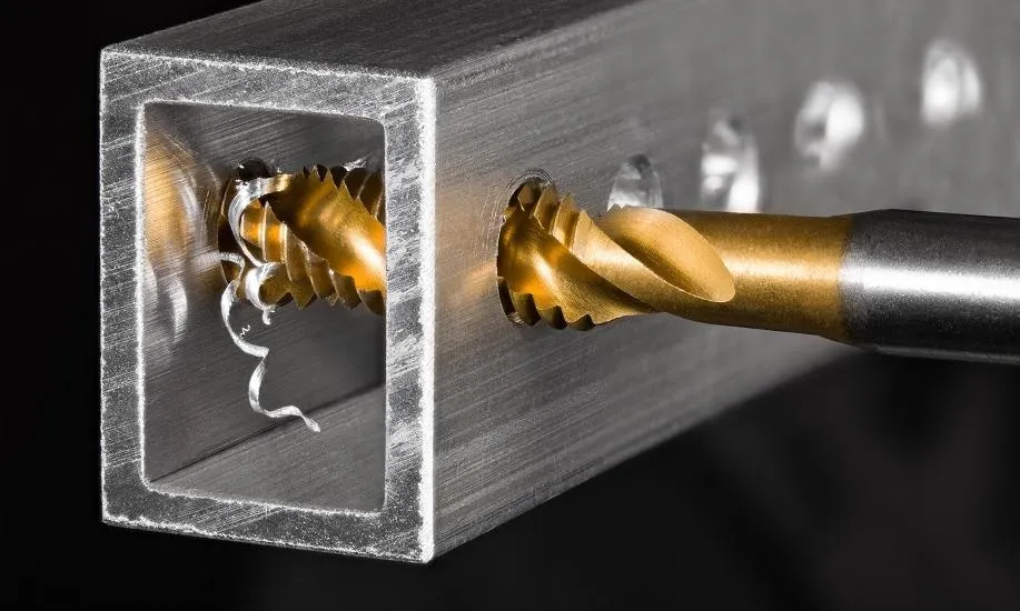 Gwintowanie otworu krok po kroku