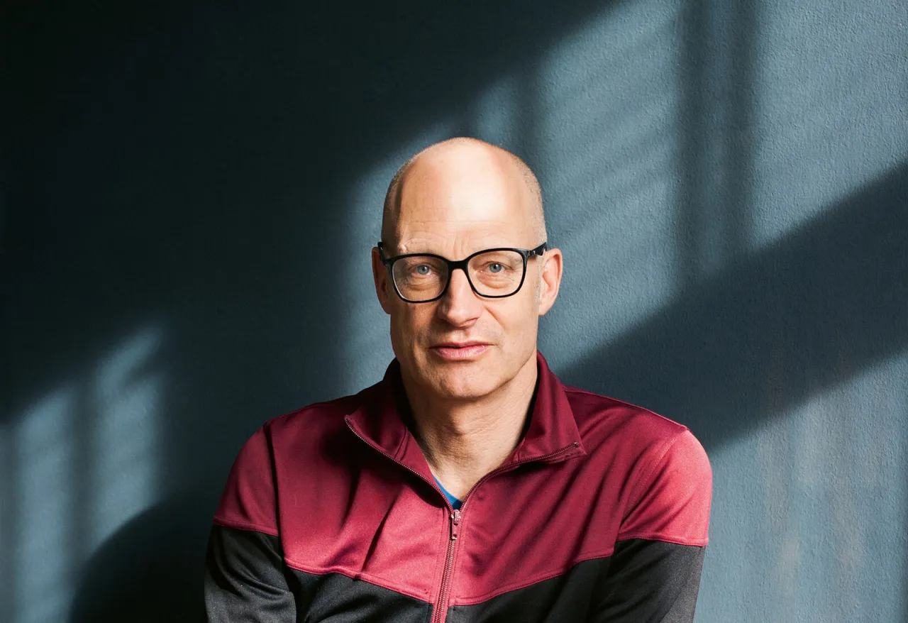 Joachim Meyerhoff Portr&auml;t oder bei einer Lesung