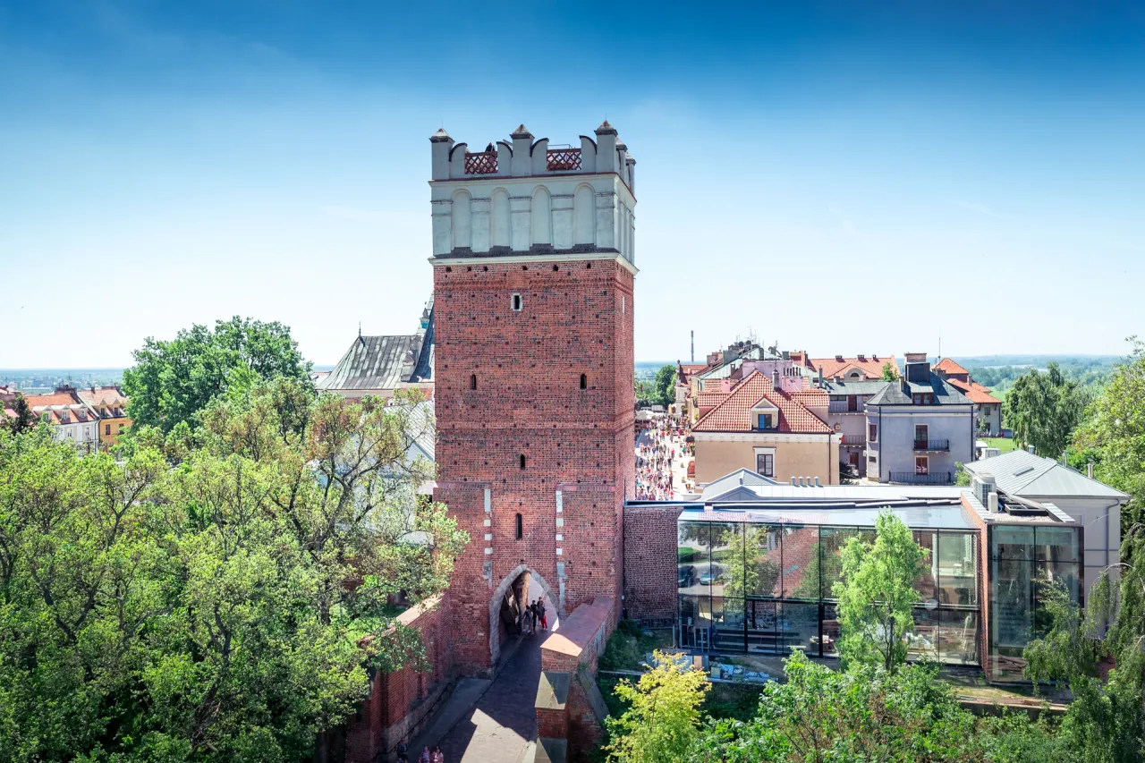 Sandomierz Rynek Brama Opatowska