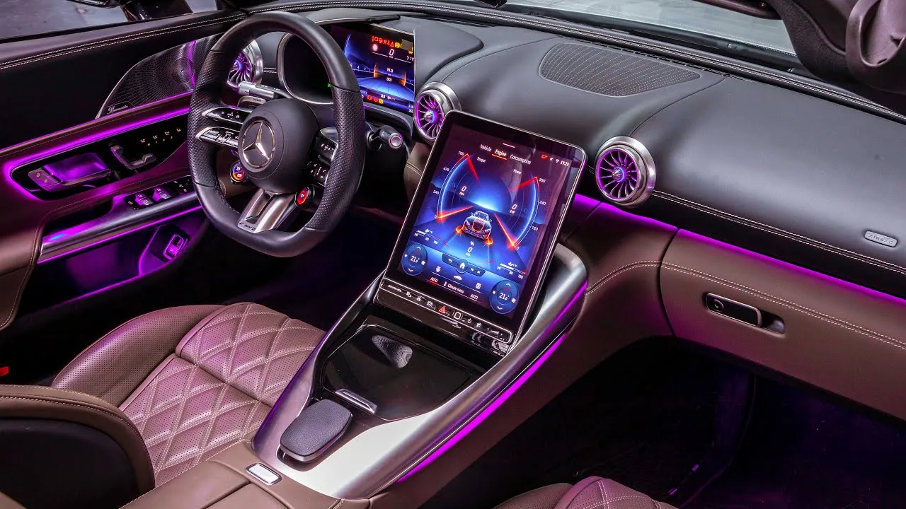 Mercedes-AMG SL 63 wnętrze MBUX