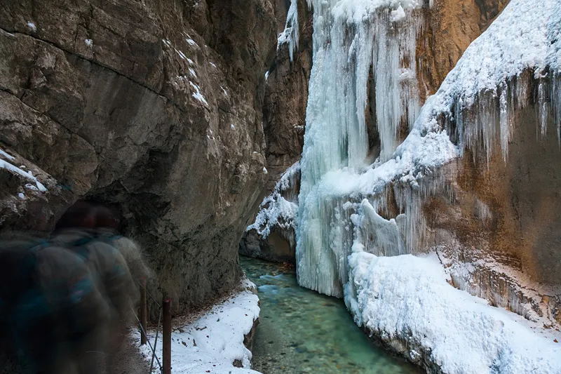 Partnachklamm latem i zimą