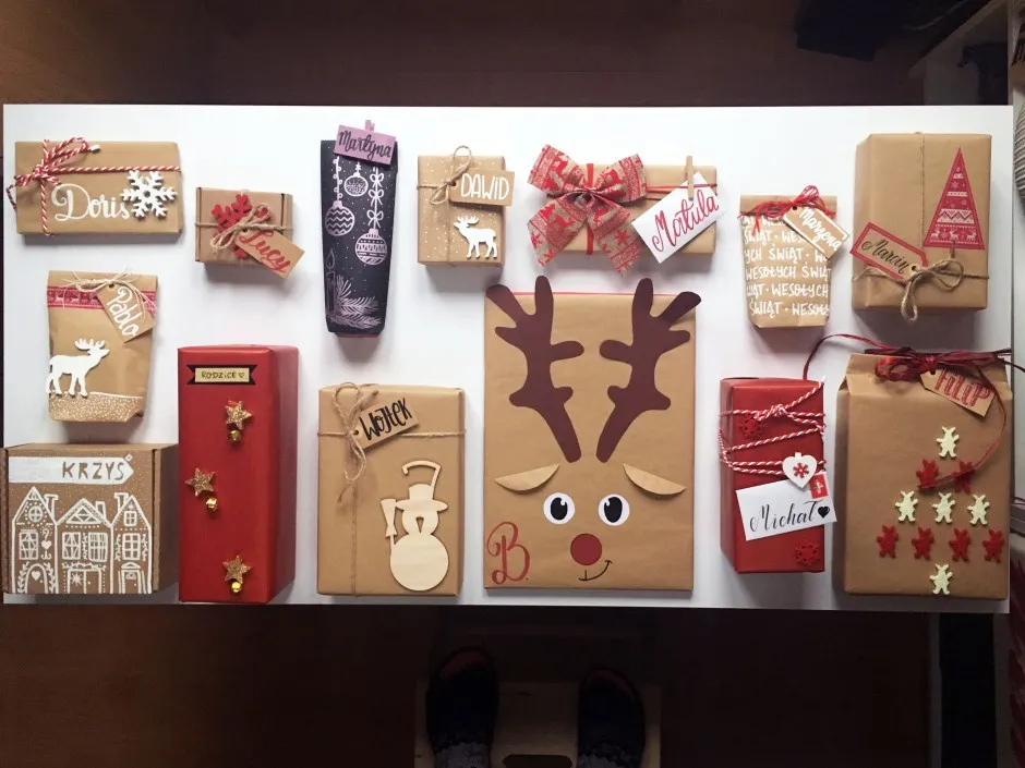 pomysły na pakowanie prezentów szary papier