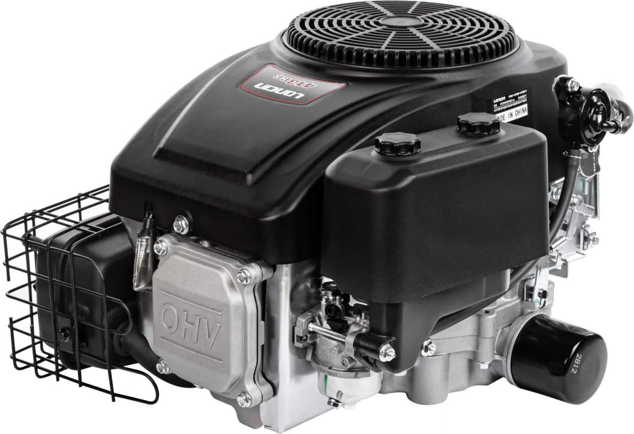 Traktorek kosiarka z nowym silnikiem