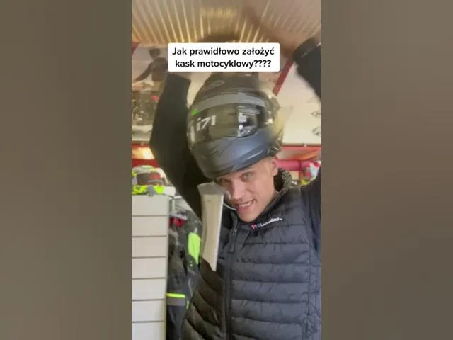 jak prawidłowo założyć kask motocyklowy krok po kroku