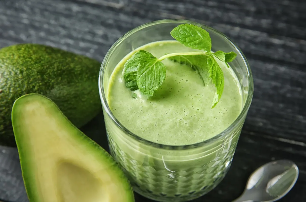 koktajl z awokado na odchudzanie