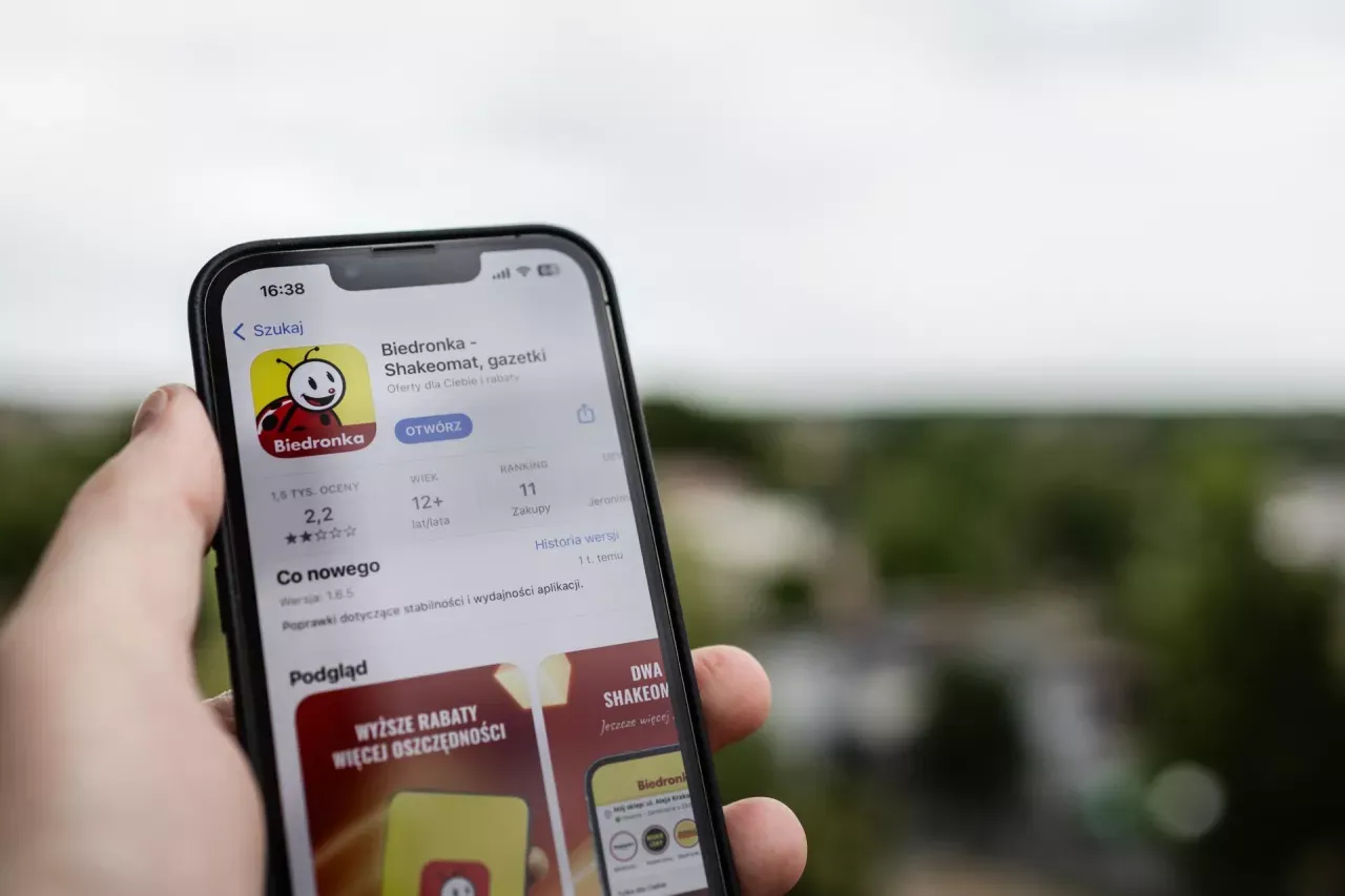 aplikacje lojalnościowe sklep&oacute;w