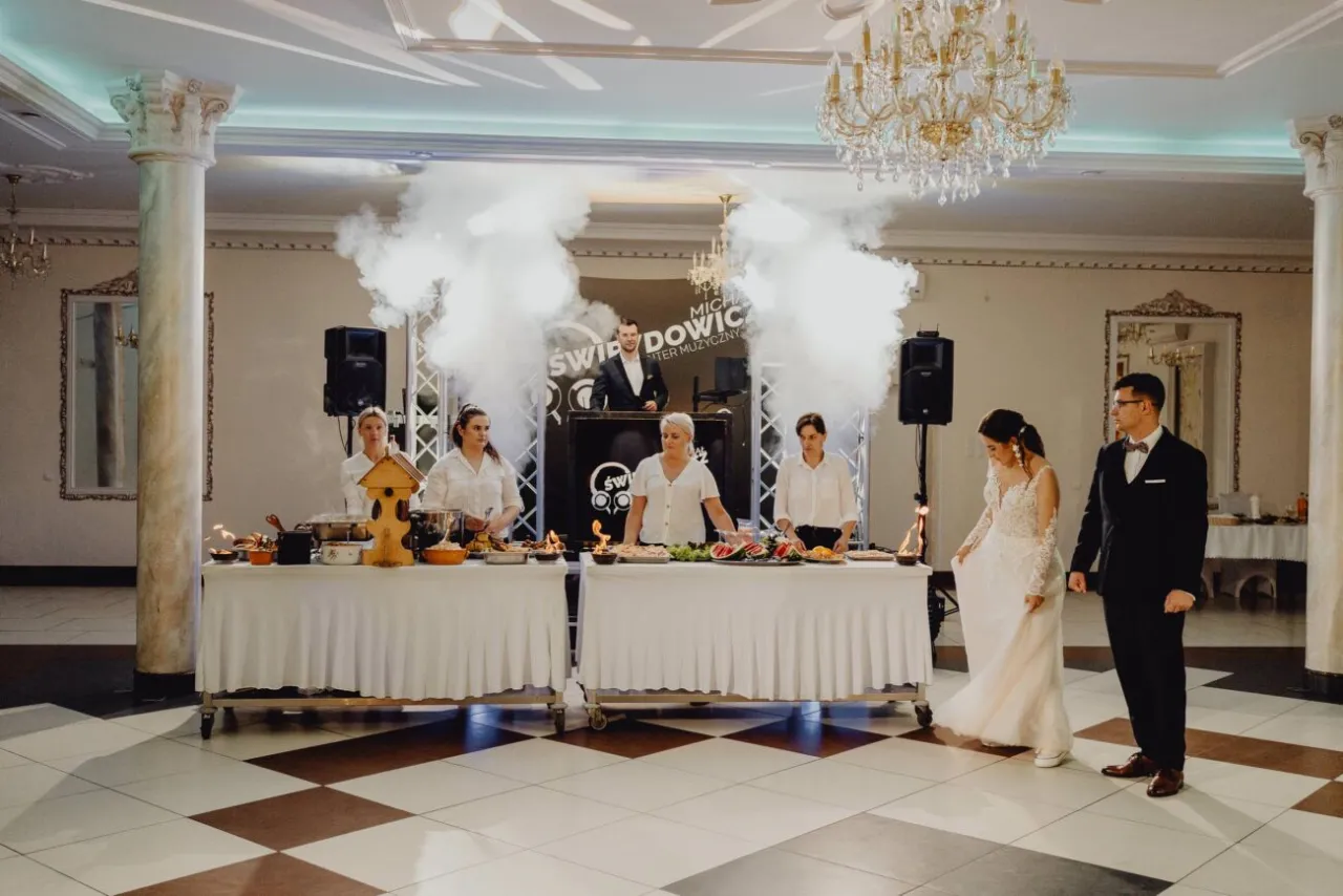 Pokoje Dworek Narwiański Jeńki