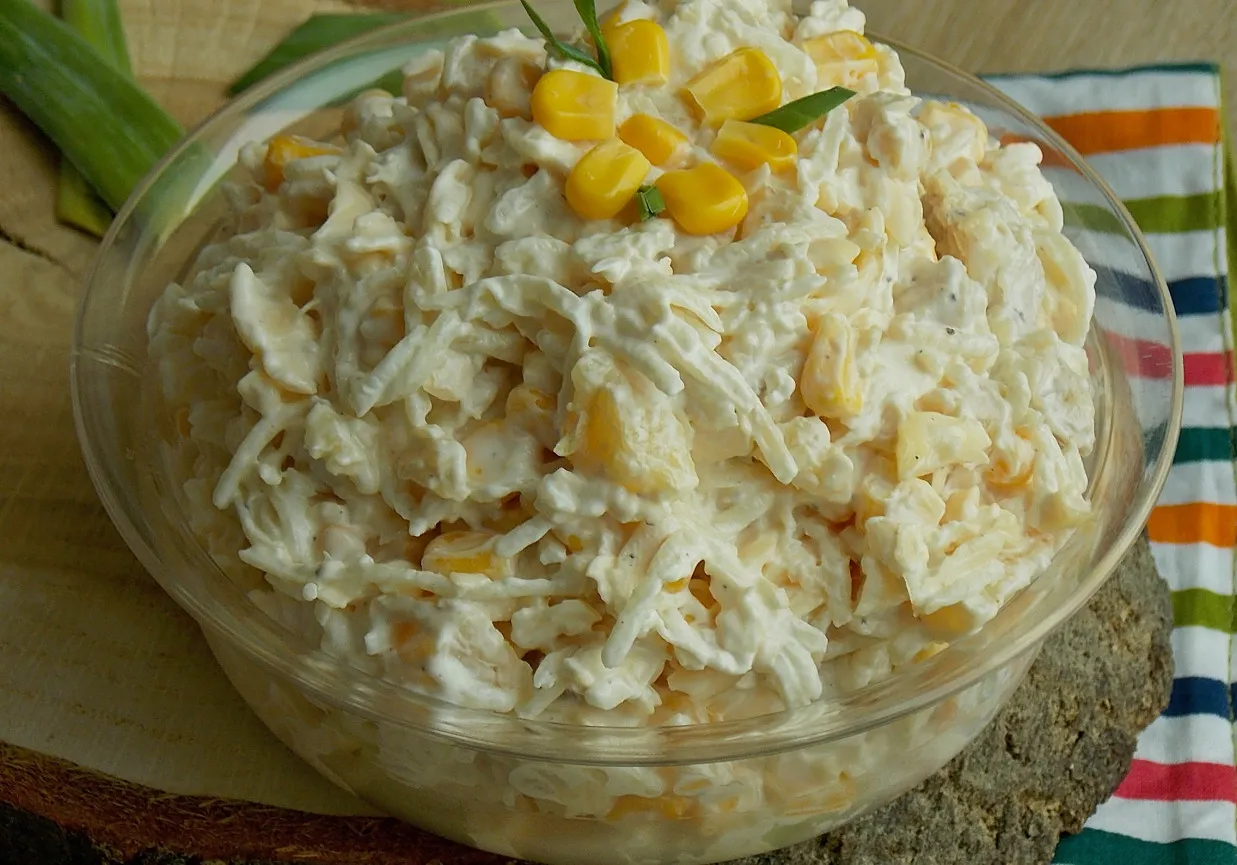 Sałatka z selera konserwowego klasyczna