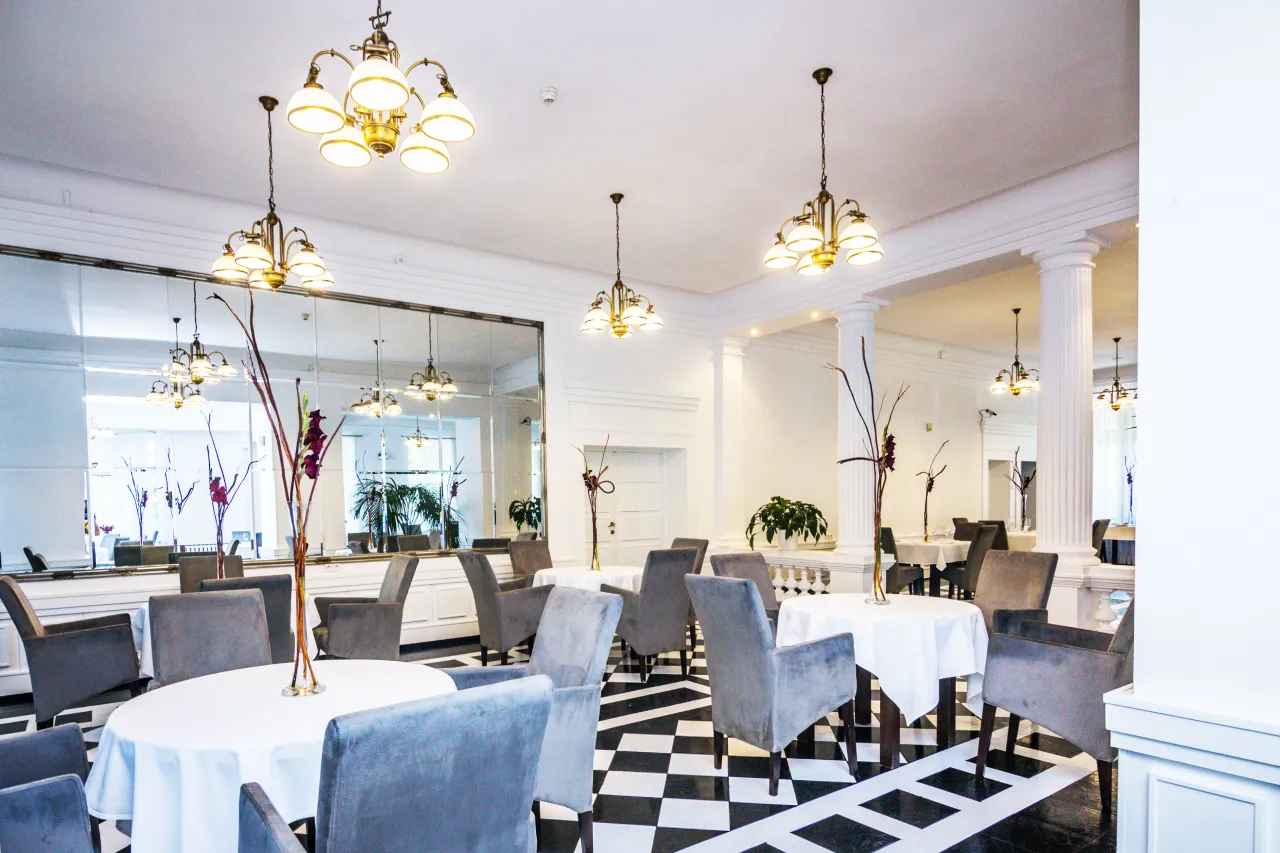 elegancka restauracja Szczecin wnętrze