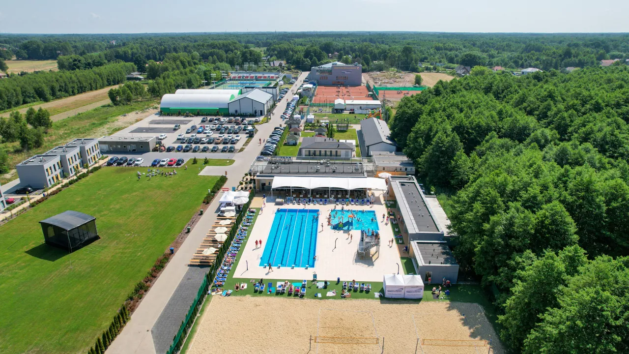 Zdjęcie Squash Grodzisk Mazowiecki: Gdzie grać, trenować i brać udział w turniejach