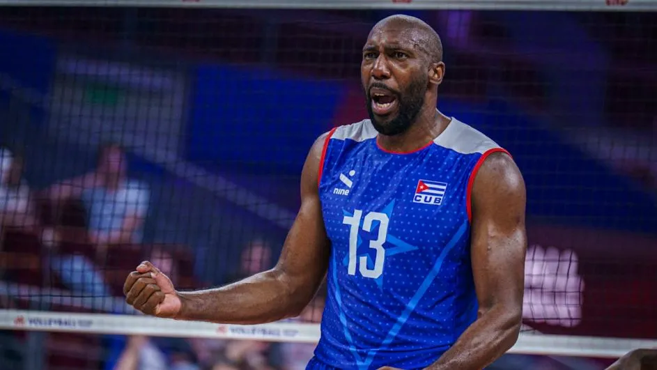 Robertlandy Simon zasięg atak blok