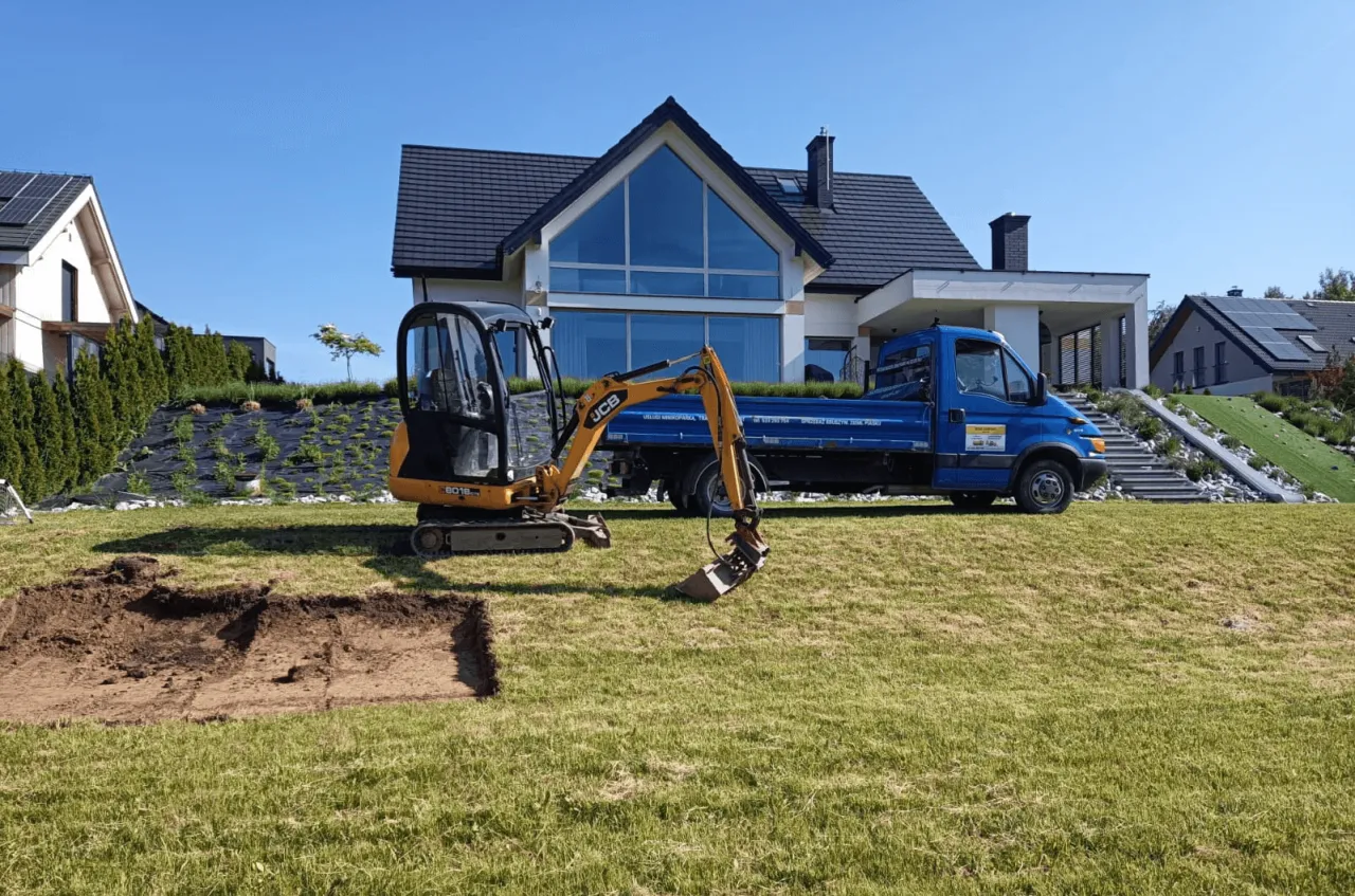 roboty ziemne pod wjazd na działkę