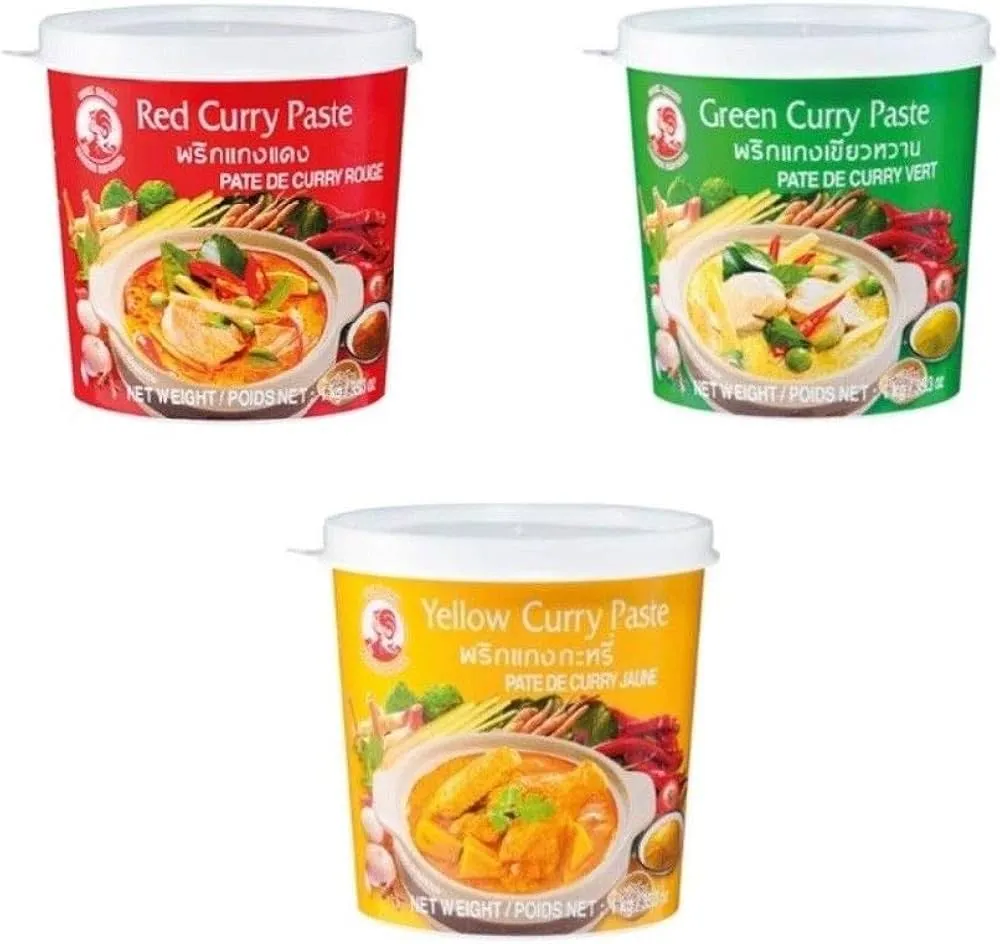 czerwona zielona żółta pasta curry