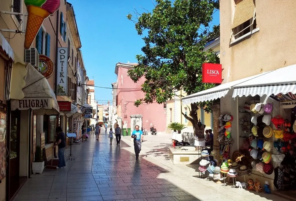 Umag stare miasto wąskie uliczki