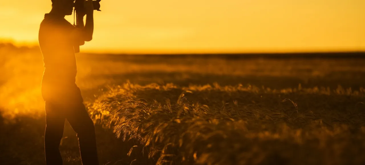 złota godzina fotografia, zach&oacute;d słońca zdjęcia